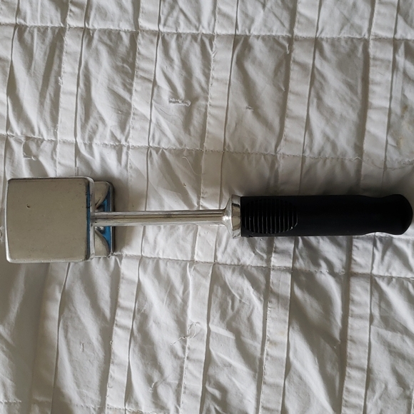 OXO meat tenderizer - Picture 2 of 4